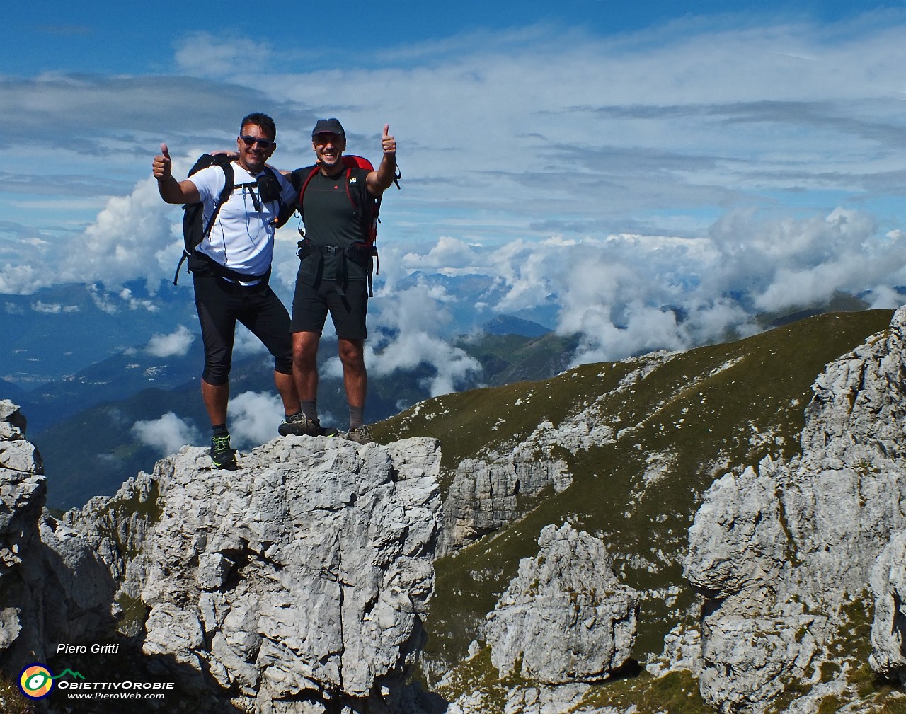 45 Sul cocuzzolo della montagna.JPG